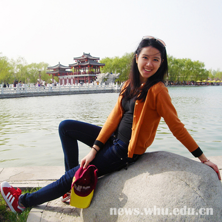 公司本科生李雯凤入选首届全国励志成长成才优秀员工典型