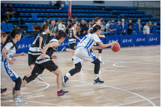 赛场直击丨tyc33455cc太阳成集团勇夺2021年腾飞杯女篮季军！